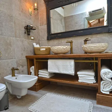 Serene Sea View - Two Bedroom With Sea View Apartment Rovinj